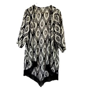 3 for $25 Black & White Ikat Print Kimono